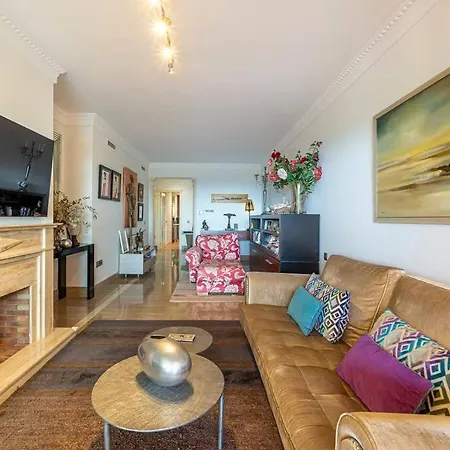 Wonderful With Panoramic Sea Views Apartment