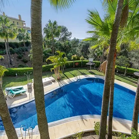 Wonderful With Panoramic Sea Views Marbella
