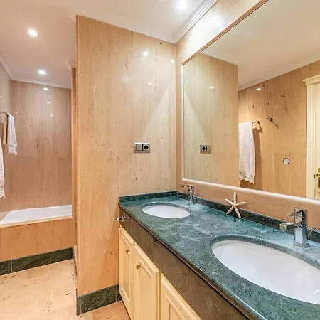 Wonderful With Panoramic Sea Views