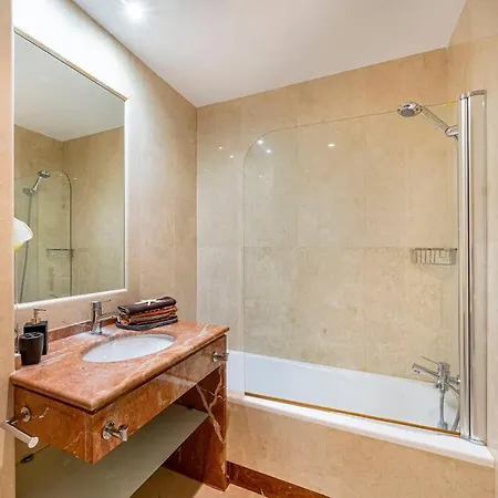 Wonderful With Panoramic Sea Views * Marbella